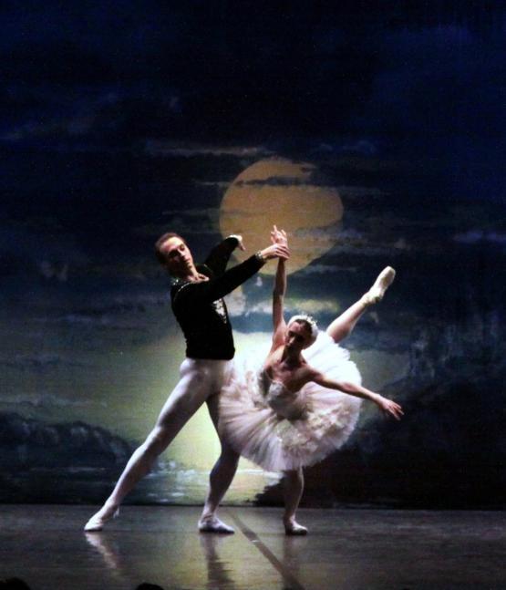 Normal el lago de los cisnes ballet nacional ruso de sergey radchenko 71
