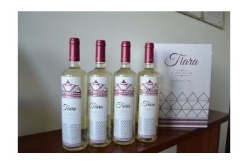 Normal productos vino tiara