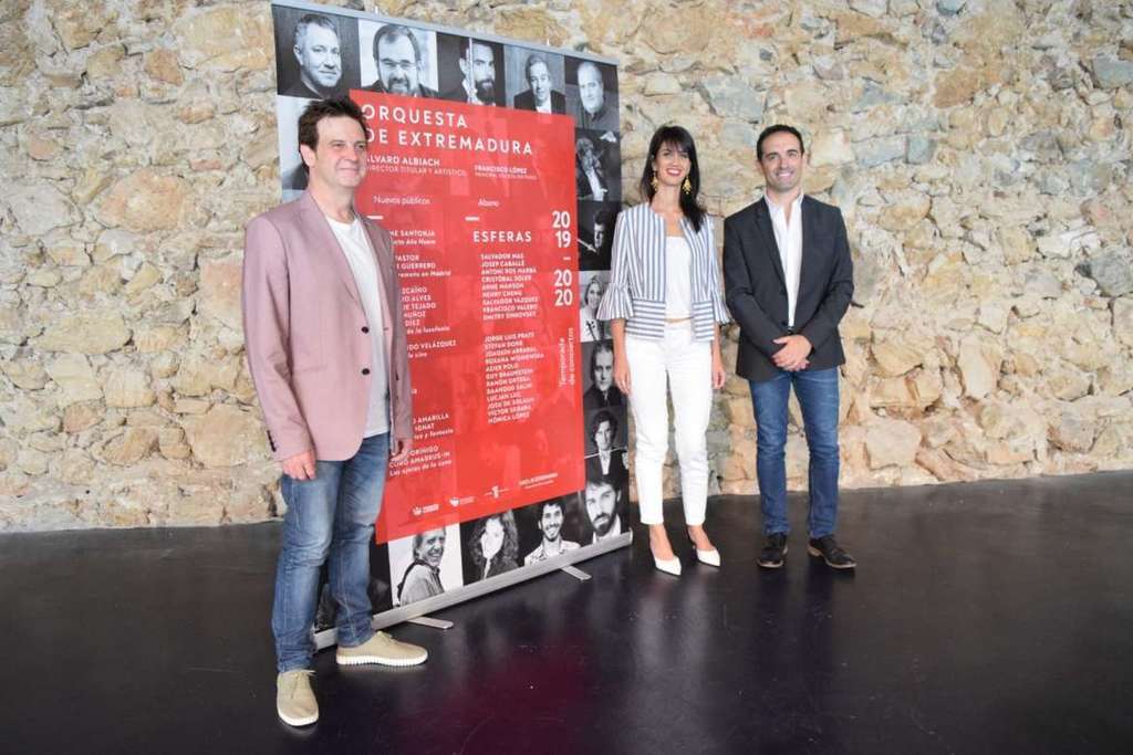 García Cabezas destaca la consolidación y la calidad del proyecto cultural de la Orquesta de Extremadura en la presentación la temporada de 2019-2020