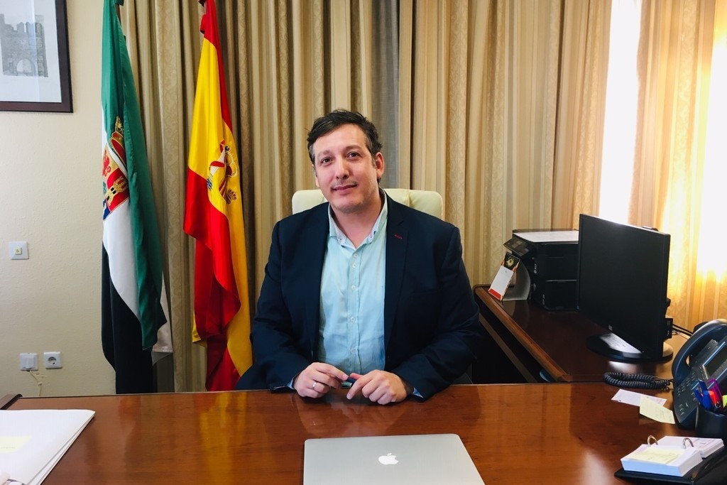 La Consejería de Educación y Empleo nombra a Francisco Javier Amaya delegado provincial de Educación en Badajoz