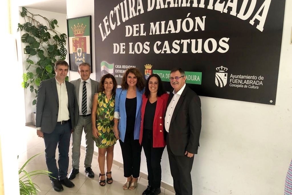 Rosa Balas acompaña a los extremeños en Fuenlabrada en las celebraciones del Día de Extremadura