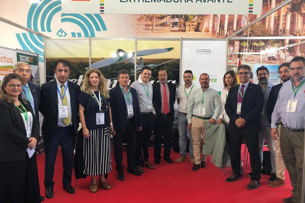 Economía y Comercio intensifica las relaciones institucionales y comerciales del sector de la agrotecnología extremeña en Argelia
