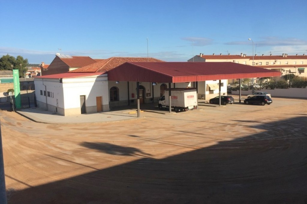 Finalizan las obras de mejora en las estaciones de autobuses de Montehermoso y Miajadas