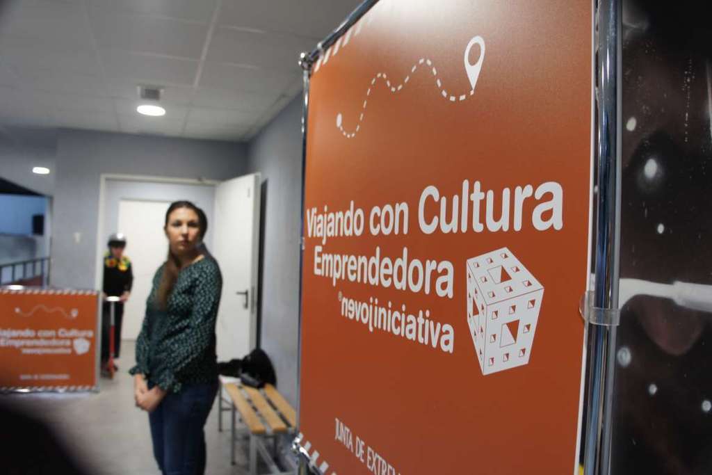 La tercera sesión de ‘Viajando con cultura emprendedora’ reúne en Badajoz a más de 200 docentes para trabajar en la Extremadura sostenible