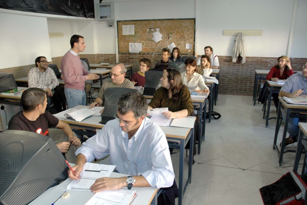 Educación convoca la admisión y matriculación del alumnado en la modalidad libre en las Escuelas Oficiales de Idiomas