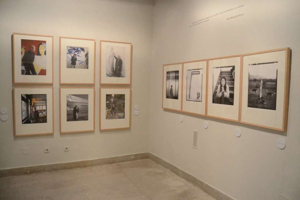 La secretaria general de Cultura destaca los “momentos únicos” que conforman las fotografías de la exposición ‘Entre Artistas’