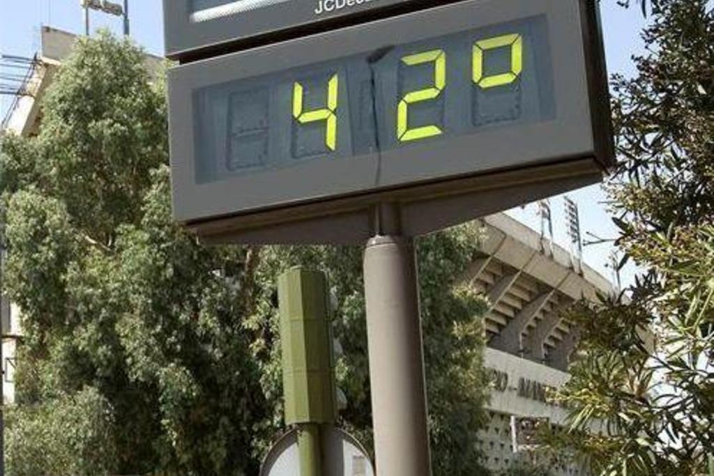 El Centro 112 Extremadura activa mañana la alerta naranja por altas temperaturas en varias comarcas de Extremadura