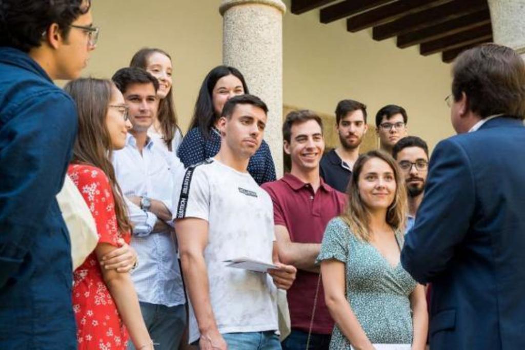 La Junta de Extremadura agradece el compromiso social y el esfuerzo de la juventud durante la crisis de la COVID-19 y anima a seguir actuando con responsabilidad