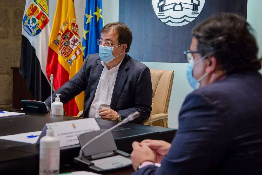 El Consejo de Gobierno de la Junta de Extremadura adopta la decisión política de decretar el cierre de los prostíbulos