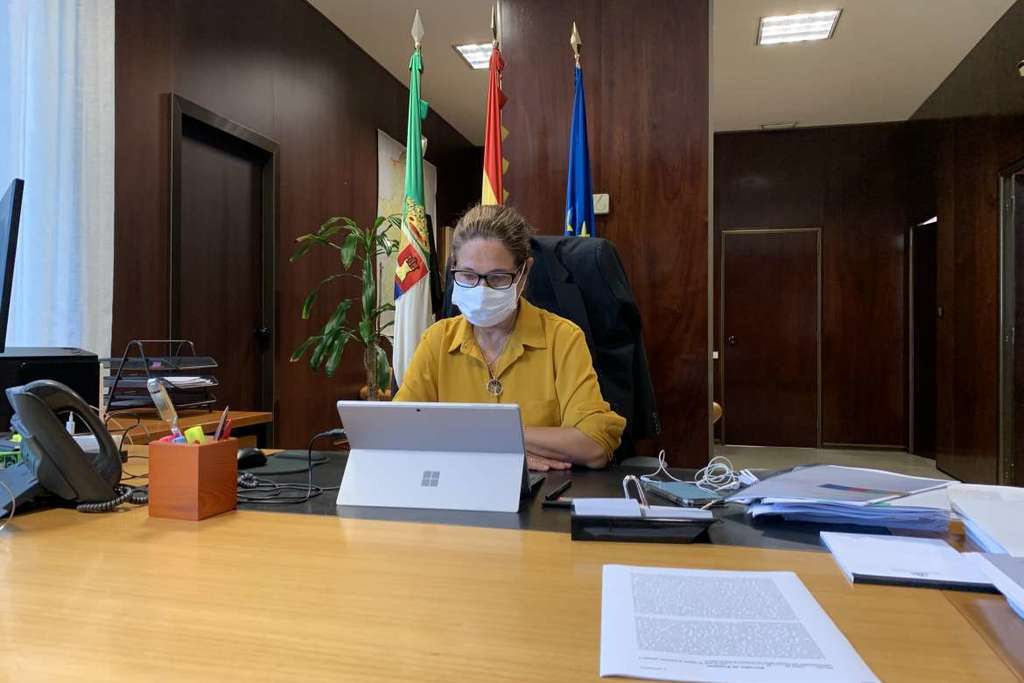 La Junta de Extremadura resalta la puesta en marcha de actuaciones para lograr la igualdad de género y garantizar la atención integral de las víctimas de violencia sexual y de género