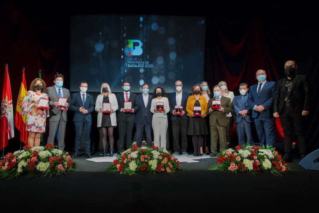 Entrega de Medallas de Oro con motivo del Día de la Provincia de Badajoz