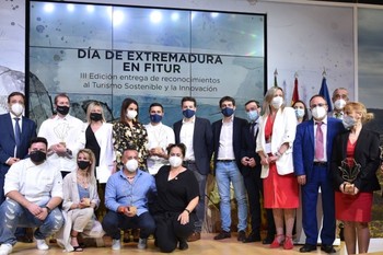 Blanca Martín participa en el acto institucional con motivo del Día de Extremadura en FITUR