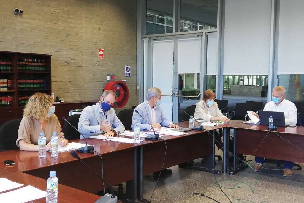La Junta de Extremadura pone en marcha los programas ‘Transita Plus’ y ‘Proa +’ con la contratación de 167 docentes más