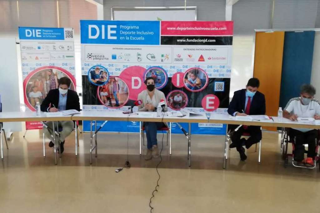 El programa ‘Deporte Inclusivo en la Escuela’ llegará a diez centros educativos de Extremadura