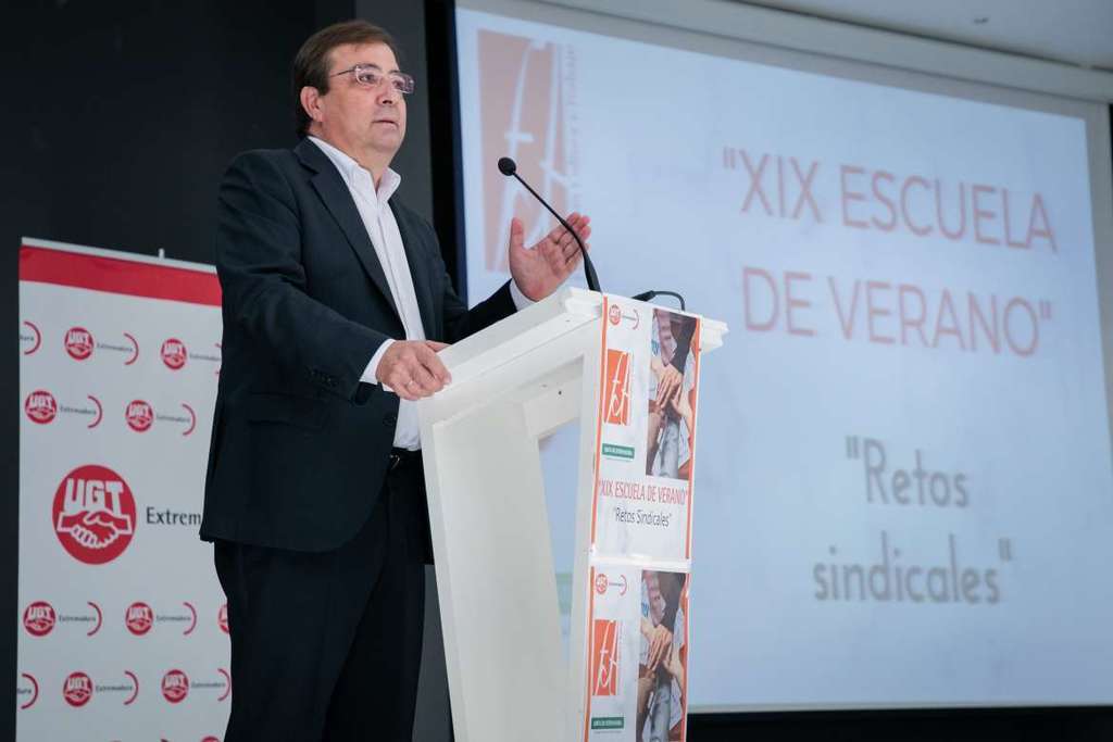 Fernández Vara aboga por trabajar para que la igualdad entre territorios sea una gran realidad en España