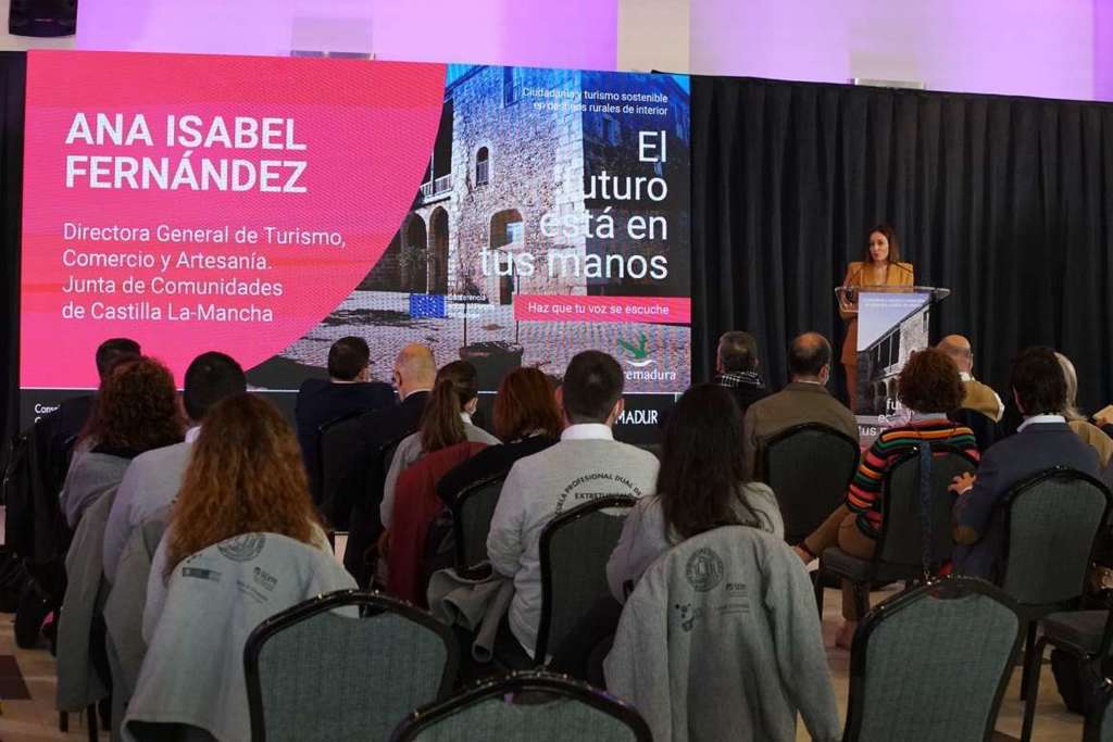 Extremadura y Castilla-La Mancha celebran una jornada para debatir sobre turismo sostenible en destinos rurales de interior como clave para el futuro de Europa