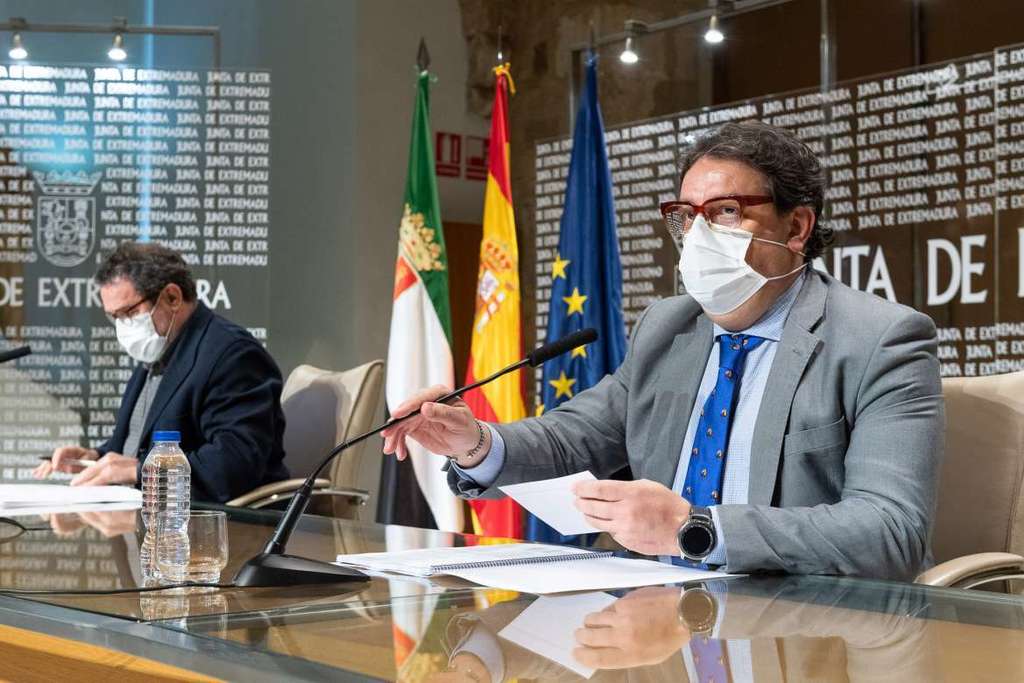Vergeles presenta la puesta en marcha del II Plan Marco de Consumo de Extremadura 2021-2028