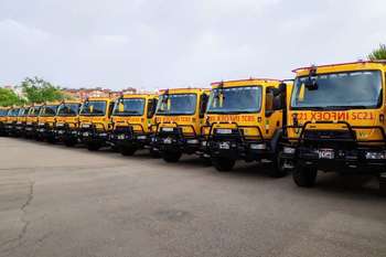 La Junta adquiere 13 camiones nuevos para el parque de vehículos del INFOEX por un importe cercano a los 3 millones de euros