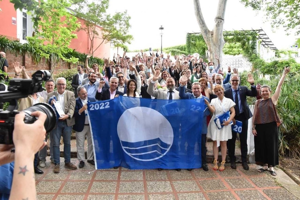 Turismo trabaja con los ayuntamientos para que Extremadura vuelva a ser el destino de interior con más banderas azules en 2023 en España