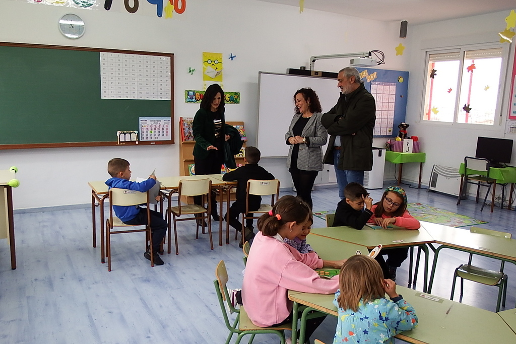 La Junta de Extremadura invierte 116.600 euros en mejorar las instalaciones del colegio de Calzadilla