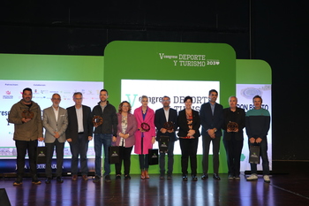 Entregados los V Premios ‘El Anillo’ de Deporte y Turismo en Don Benito
