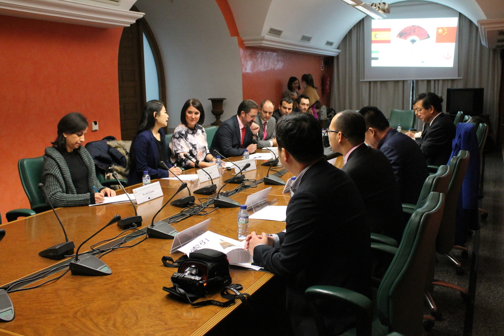 Los directores generales de Acción Exterior y Extremadura Avante reciben a una delegación de la región china de Shaanxi