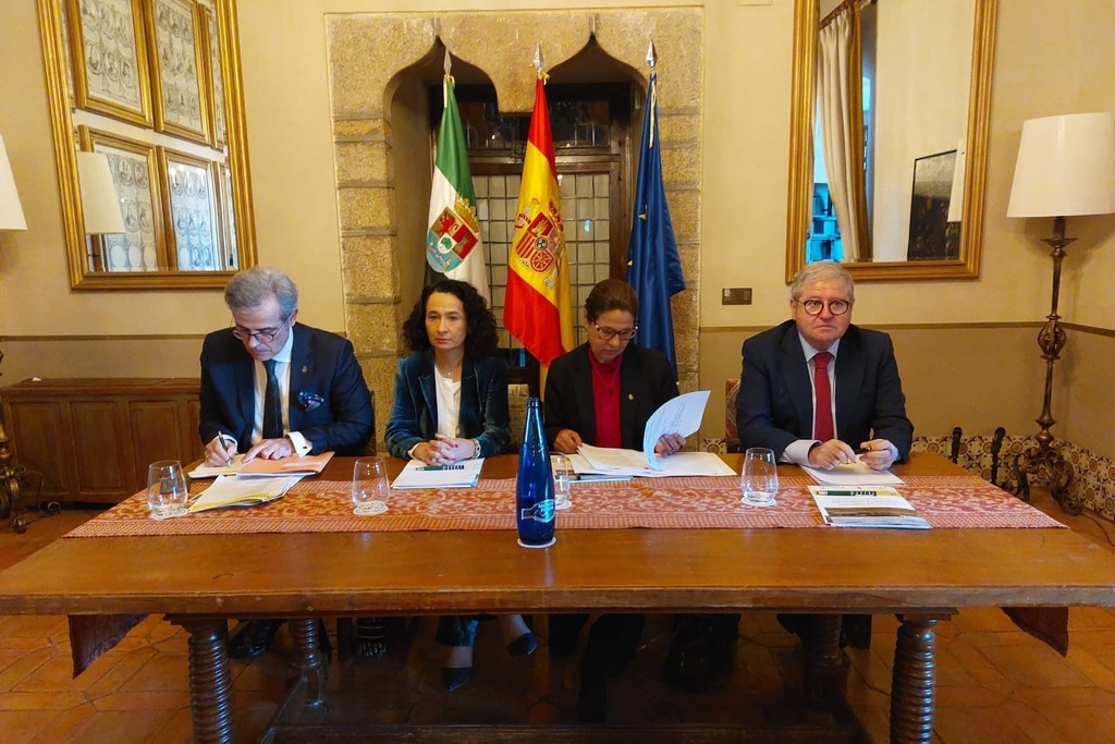 Blanco-Morales destaca que Extremadura se sitúa como referente del Derecho Agrario y Ganadero