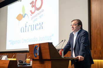 Fernández Vara subraya la importancia de organizaciones como AFRUEX en estos cuarenta años de Autonomía