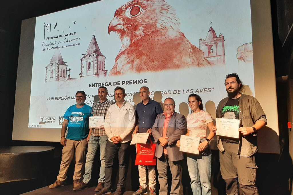 Francisco Martín pone de relieve el buen ejemplo de cooperación público-privada del Festival de las Aves Ciudad de Cáceres