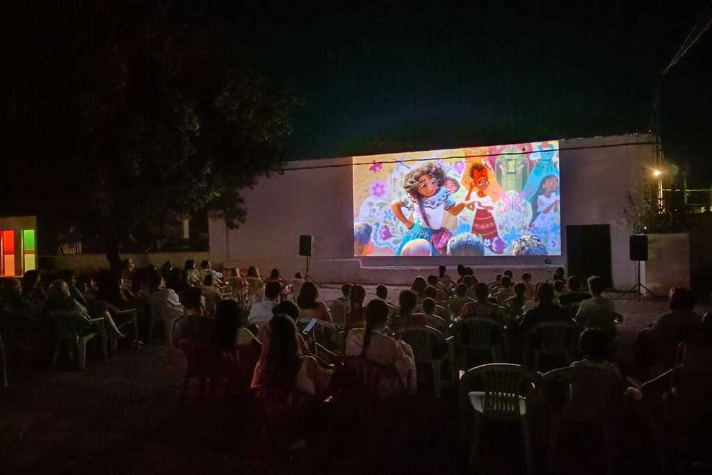 Unas 19.000 personas han disfrutado del Cine de Verano de AUPEX durante el mes de julio