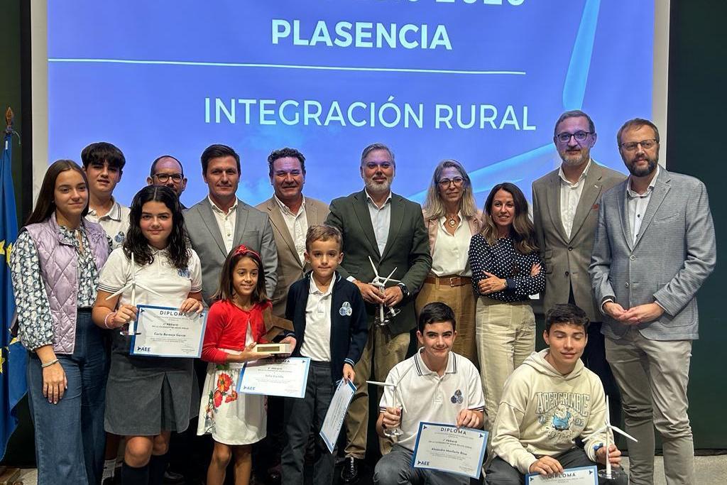 La Junta felicita a la ciudad de Plasencia por la obtención del Premio Eolo en reconocimiento por impulsar la energía eólica