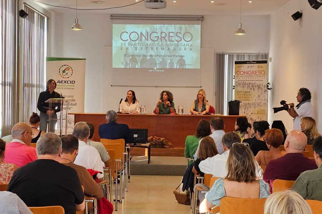 La directora de la AEXCID destaca la apuesta del gobierno de Extremadura por una cooperación más participativa e inclusiva