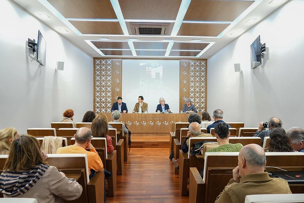 La Diputación de Badajoz publica el libro ‘Rostros del pasado. José Gordillo y su legado’