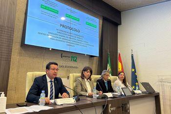 El 112 Extremadura firma un nuevo protocolo para la comunicación de accidentes laborales en la región