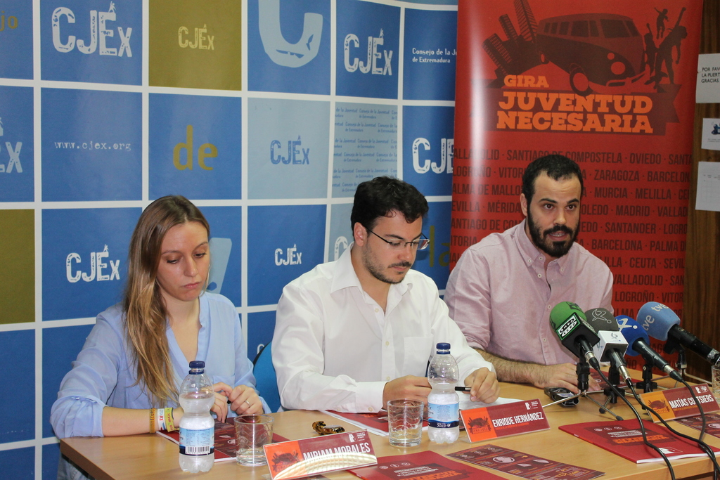 La emigración juvenil en Extremadura tendrá un coste superior a 1.100 millones de euros.