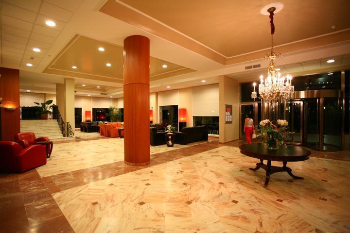 Gran Hotel Aqualange Hall de Recepción