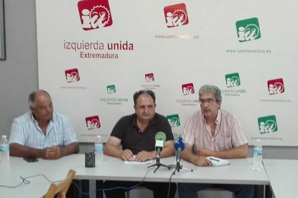 IU denuncia actos de intimidación y acoso al concejal y ex alcalde de Cristina