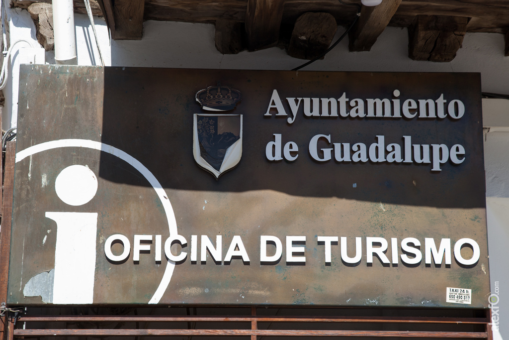 La Junta de Extremadura invierte alrededor de 800.000 euros en oficinas de turismo y centros de visitantes de la región