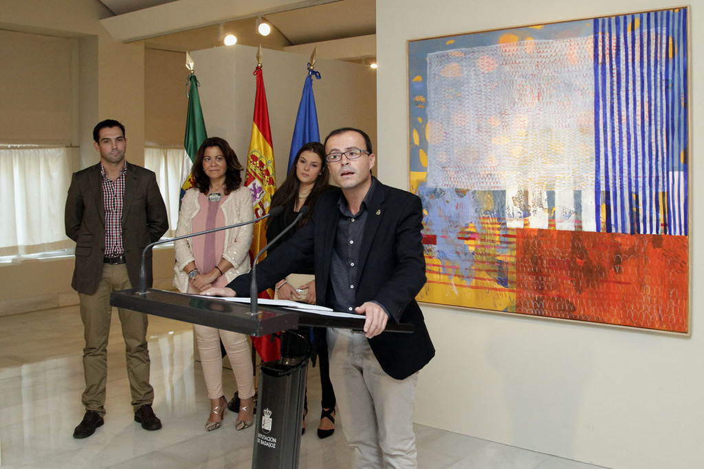La Diputación y el Ayuntamiento de Fregenal de la Sierra estudiarán la apertura de un museo para la colección del Premio Eugenio Hermoso