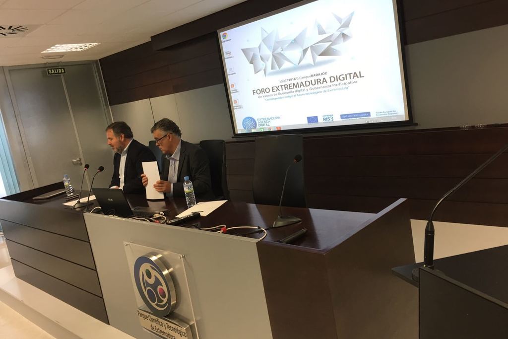El Foro Extremadura Digital aborda la creación de oportunidades de empleo y crecimiento económico mediante tecnologías digitales