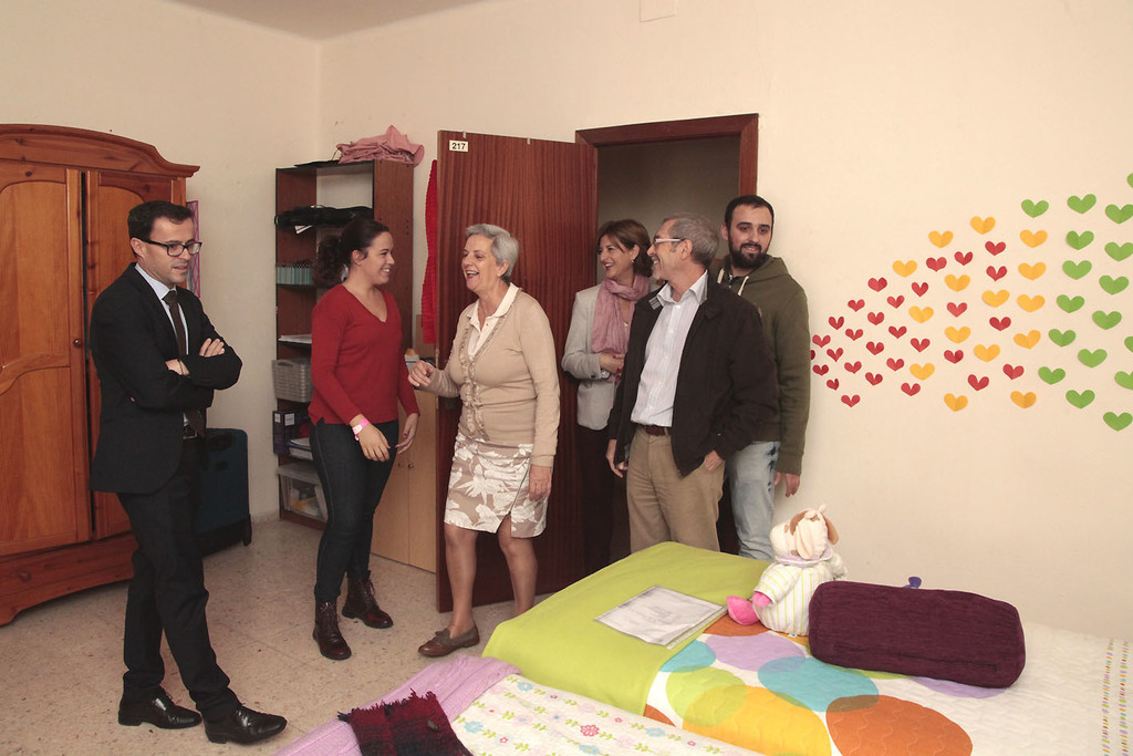 El presidente de la Diputación de Badajoz destaca la función social de la Residencia Universitaria Hernán Cortés