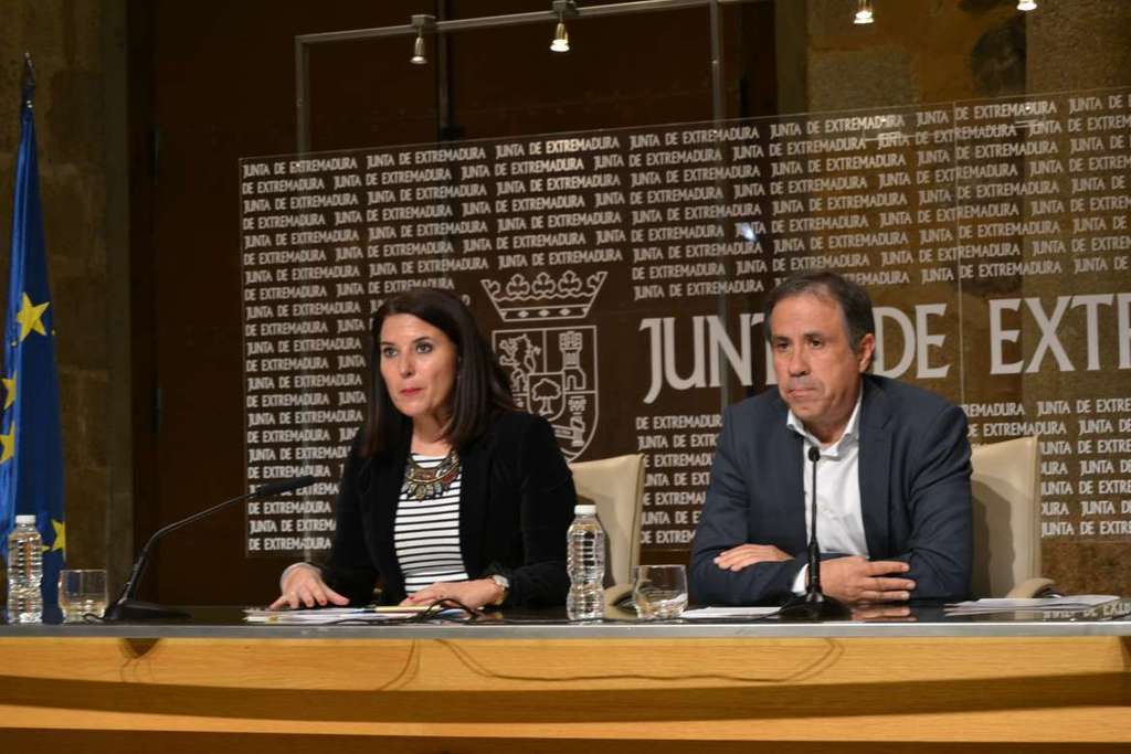 Rosa Balas y Juan Pedro León presentan el proyecto Eures Cooperación Transfronteriza “La Raya sin Fronteras”