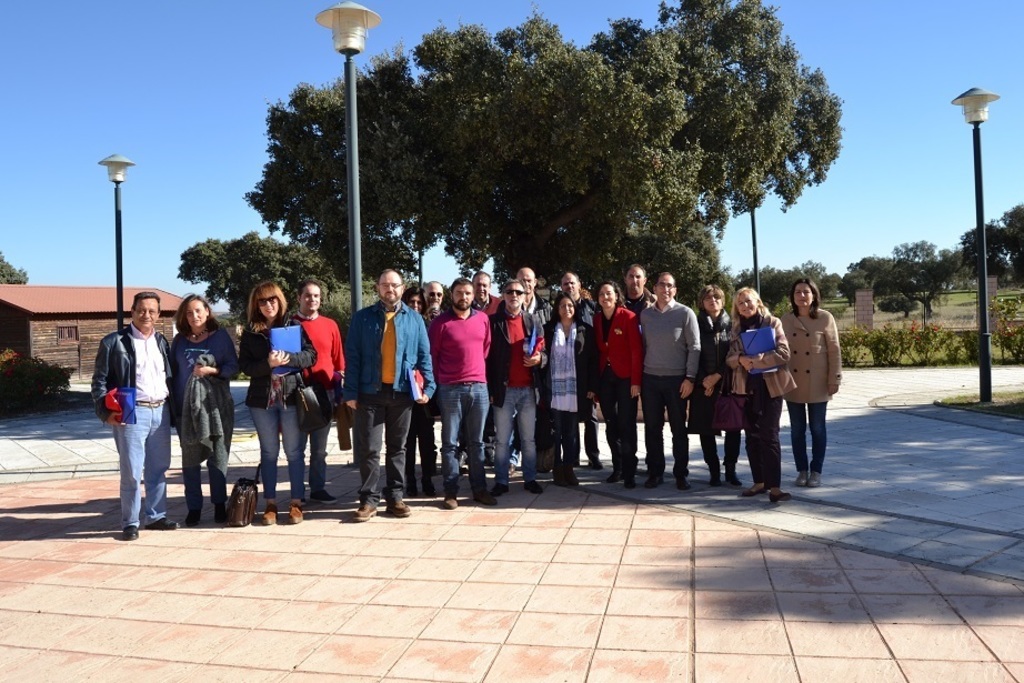 La Diputación de Badajoz y los grupos de acción local trabajarán en conjunto por la economía verde