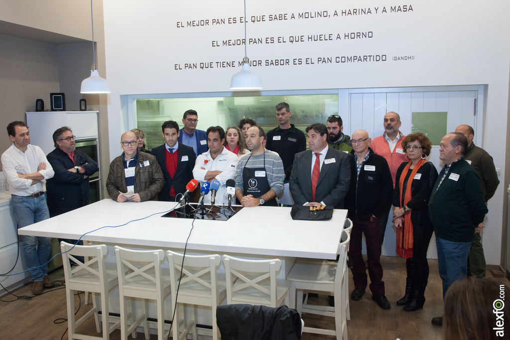 La sociedad civil se reúne en Badajoz para volcarse con la Sierra de Gata cacereña