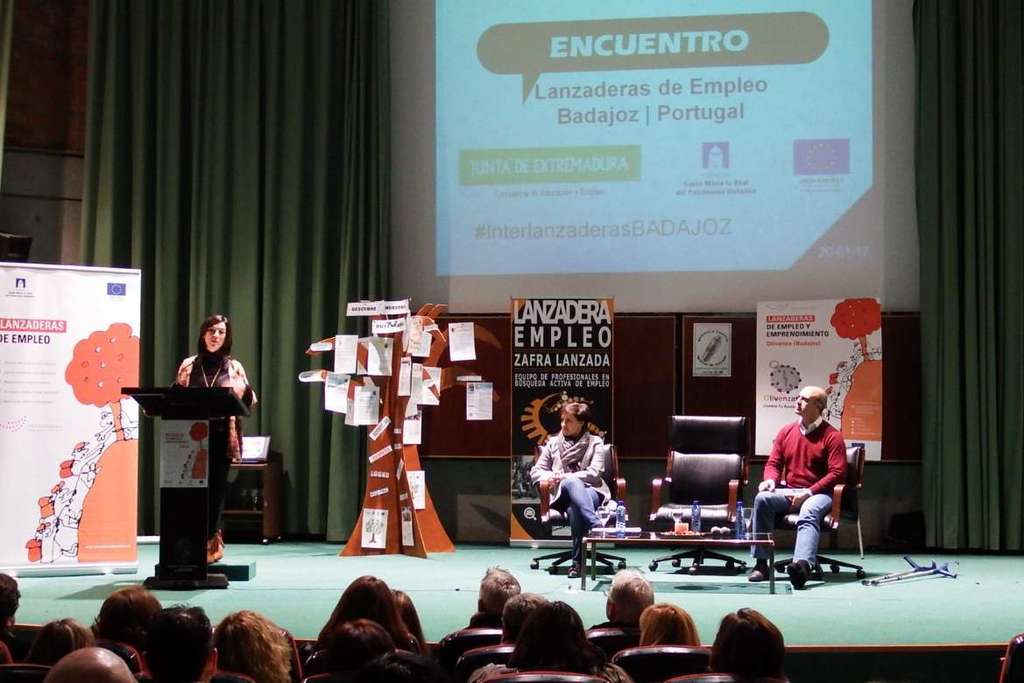 Las Lanzaderas de Empleo de la provincia de Badajoz se reúnen en Zafra para compartir conocimientos