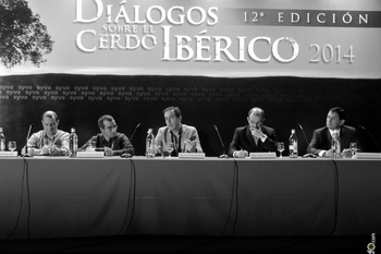 Congreso dialogos sobre el cerdo iberico 2014 syva laboratorios fregenal de la sierra congreso dialo normal 3 2