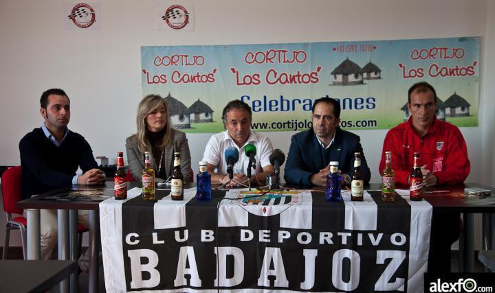 Rueda de prensa del CB Badajoz  Rueda de prensa en la jornada de convivencia del CB.Badajoz en Karting,Talavera