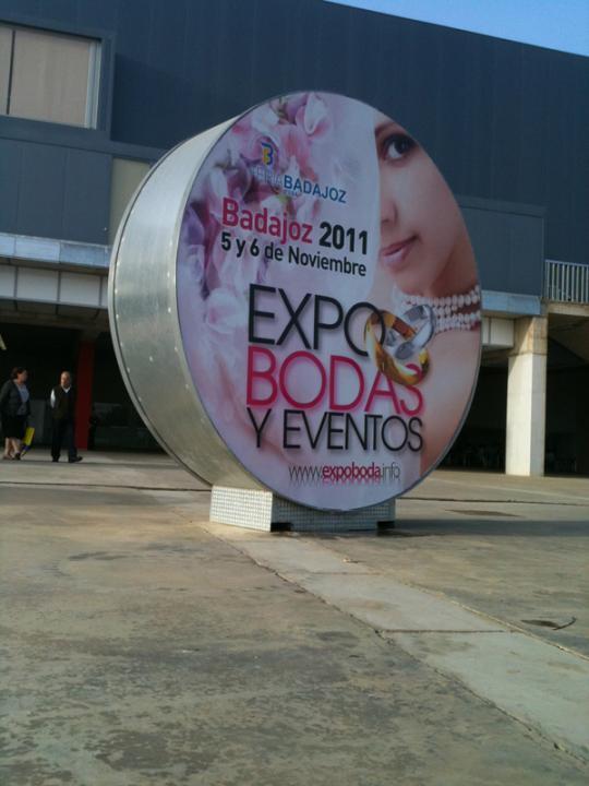 Rotulos estudioNEO Rótulo corpóreo, ExpoBodas, vinilos Badajoz, impresión digital