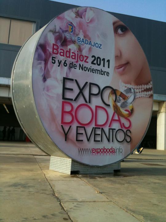 Rotulos estudioNEO Rótulo corpóreo, ExpoBodas, impresión digital Badajoz, vinilos Badajoz