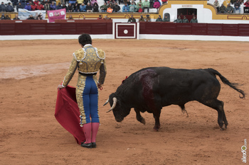 Prestigiosas figuras del toreo español como “El Juli”, Antonio Ferrera y Talavante abren la temporada taurina nacional en Olivenza